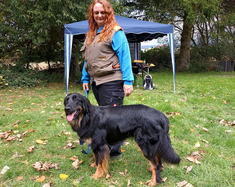 JB: Roxy vom Pferdebach